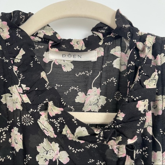 DOEN Carnation Dress in Black Anemone floral - Picture 4 of 5